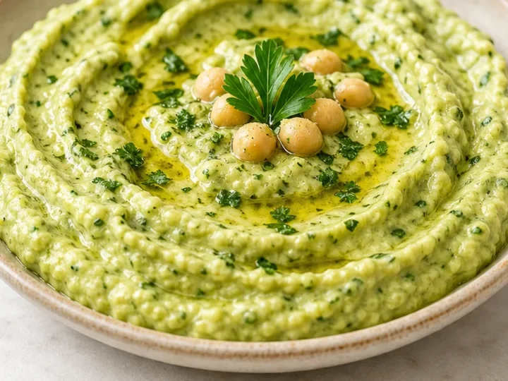 Creamy Herb Avocado Dip in 10 Minutes