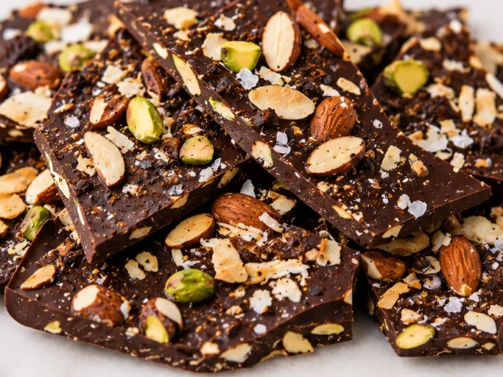Coffee Almond Chocolate Bark Recipe