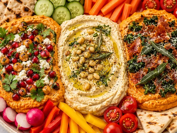 Ultimate Holiday Hummus Board: A Flavor Fiesta!
