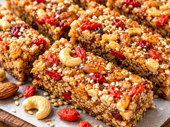 Taste the Energy! Superfood Cashew Bars