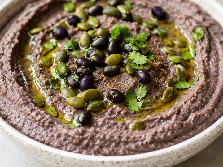 Creamy Black Bean Hummus: Your New Favorite Dip