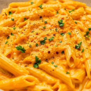Creamy Carrot Ginger Sauce: Your New Pasta Obsession! Carrot ginger sauce: make this vibrant, creamy sauce in under 30 minutes. Perfect for pasta, noodles, or a