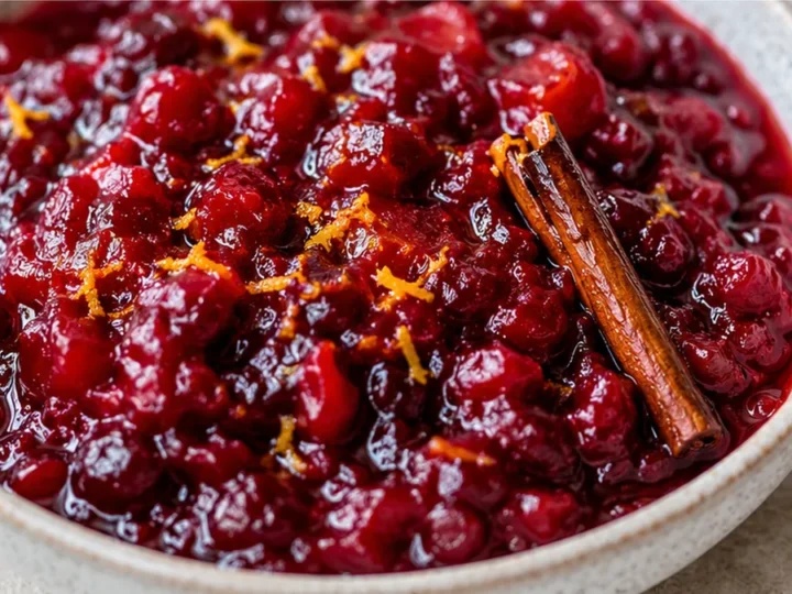 Zesty Cranberry Orange Sauce: Easy Holiday Side