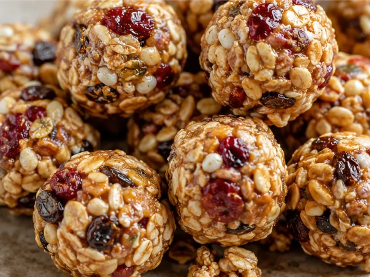 Irresistible Chewy Granola Balls!