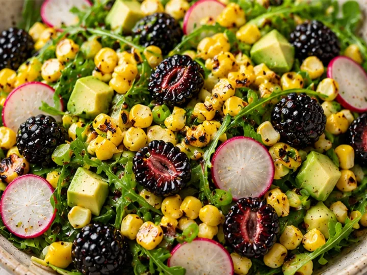 Grilled Corn and Blackberry Salad