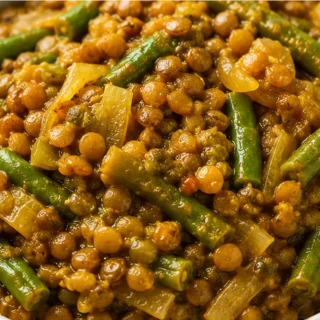 ️ Cozy & Easy Indian Lentils! Indian lentils: Savor this comforting, easy vegetarian recipe featuring aromatic spices and tender green beans. A wholesome meal i