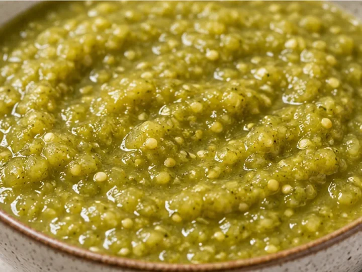 Homemade Green Enchilada Sauce
