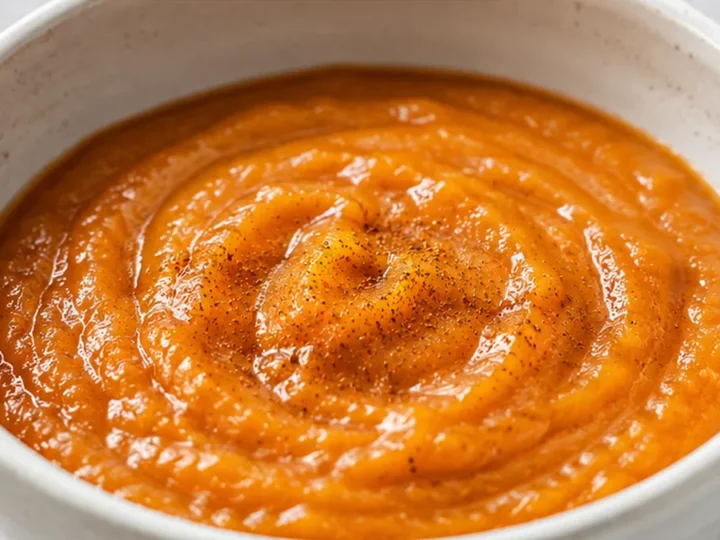 Sweet Persimmon Puree: A Taste of Autumn Sunshine!