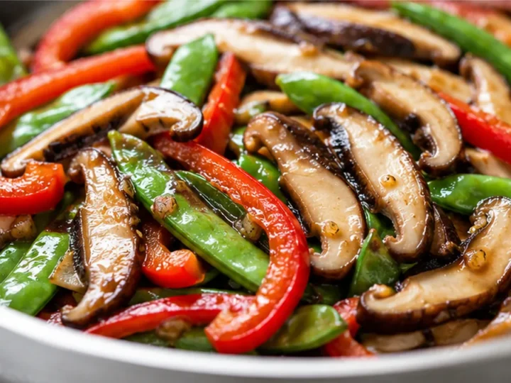 Sizzle & Spice: Quick Shiitake Veggie Stir Fry