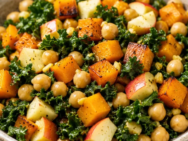 Autumn Glow Salad: Cozy Squash & Kale
