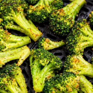 Crispy Air Fryer Frozen Broccoli - Frozen broccoli: Master crispy, flavorful broccoli in the air fryer in under 15 minutes. Easy recipe with garlic and savory s