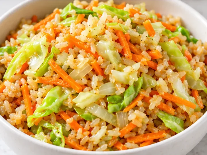 Skinny Garlic Fried Rice Recipe